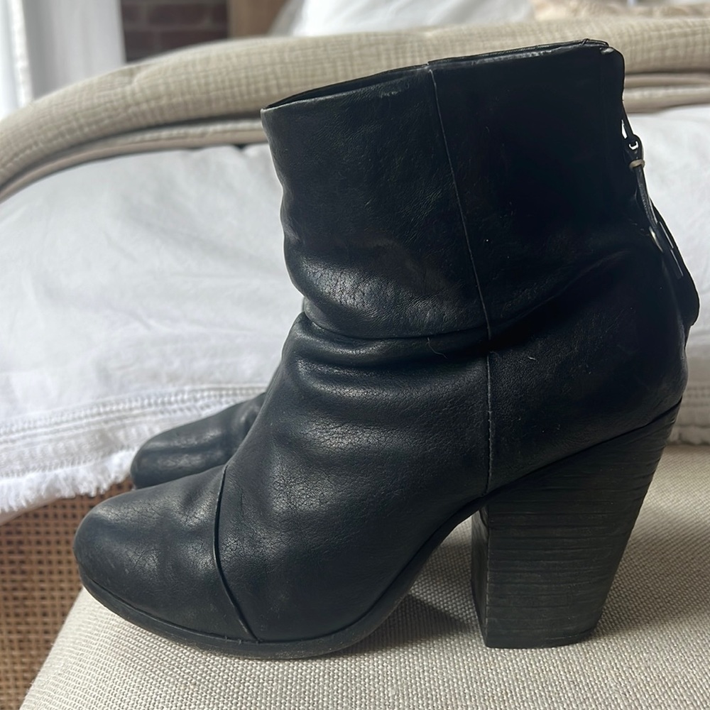 Rag and Bone Black Leather Booties - 7.5